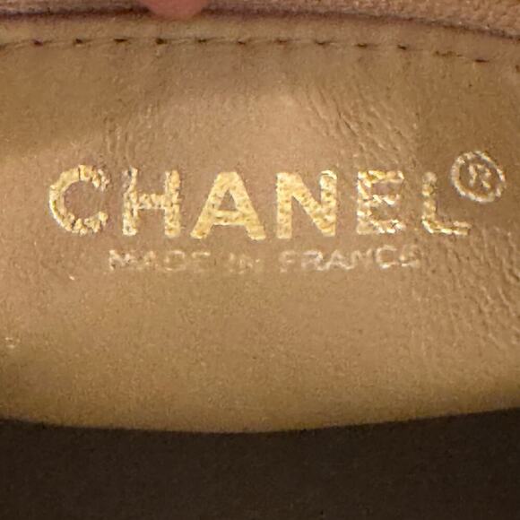 Chanel Vintage Caviar Beige Gold Medallion Tote Authentic CoA - Picture 7 of 12